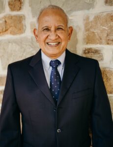 Roberto Montoya